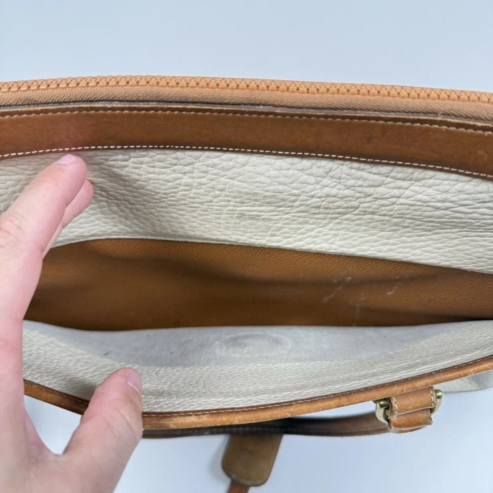 Vintage Dooney & Bourke Bag Tan Brown Pebbled Leather Purse Hand Shoulder Bag